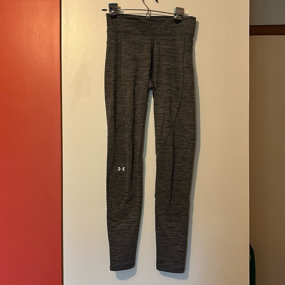Women’s Under Armour Gray Leggings Small